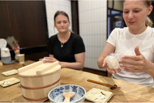 おむすび作り体験